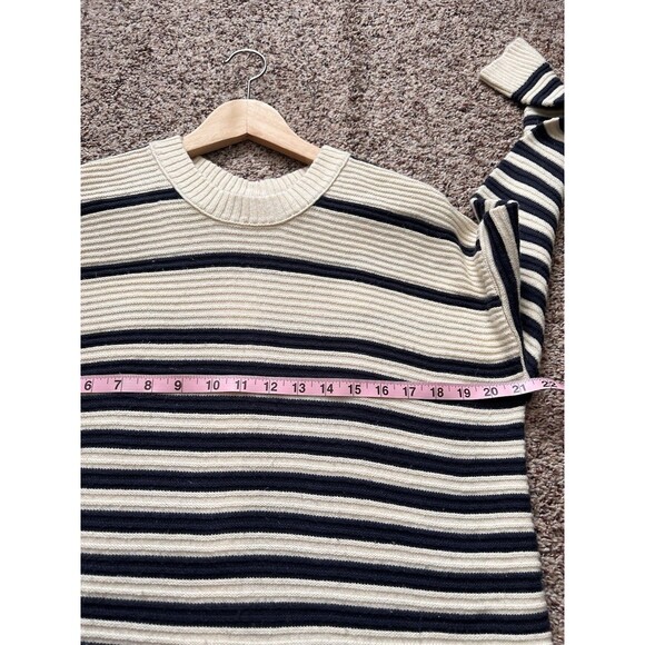 Madewell Greensboro Button Back Sweater blue cream striped small - Picture 5 of 9
